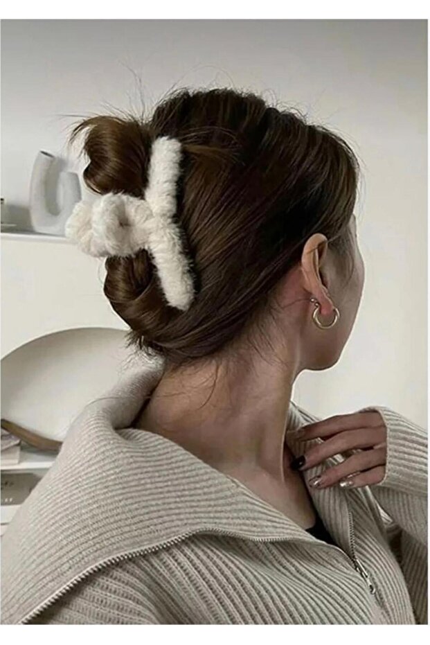 Soft Furry Plush Clamp Peg Buckle