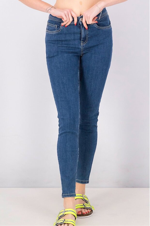 Women Skinny Fit Plain Stretchable Denim Jeans, Blue