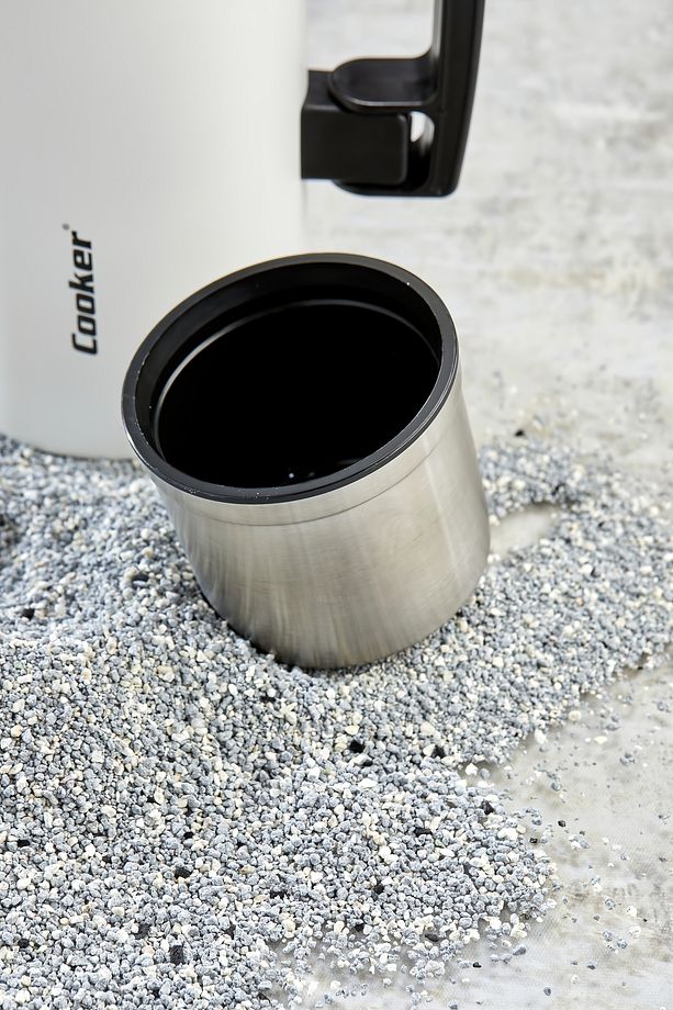 1.5 Litre Çift Katlı Çelik Termos-24 Saat Sıcak, 48 Saat Soğuk, Kulplu (Kamp, Piknik, Ofis, Seyahat) - 7