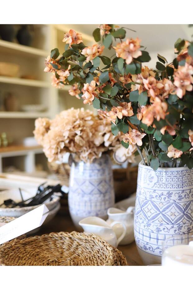 Hand-Painted Vazo - 3