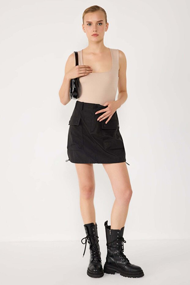 Ärmellose Bluse - 1