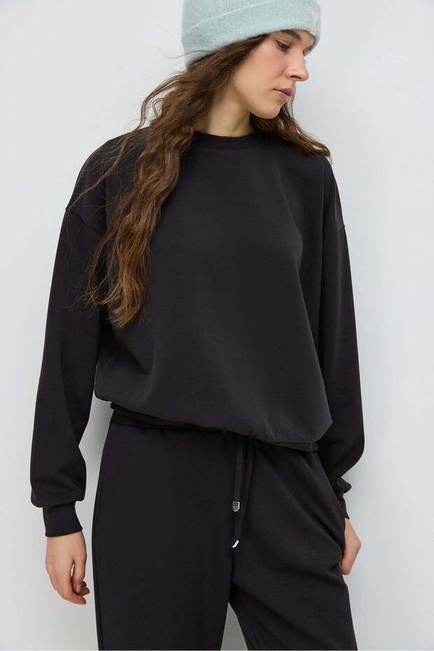 Basic-Sweatshirt - 2