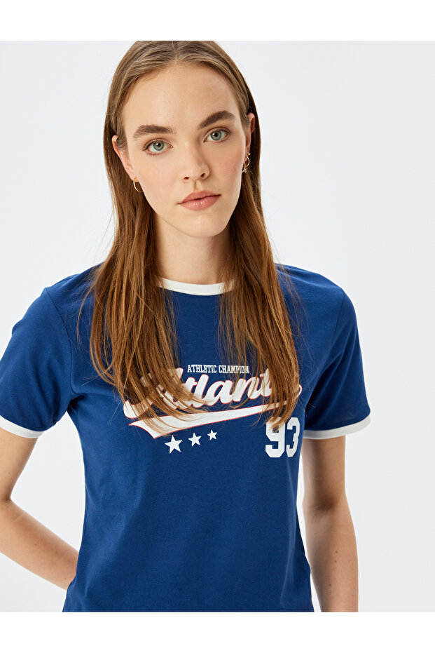 College Printed Bias Short Sleeve Crew Neck T-Shirt