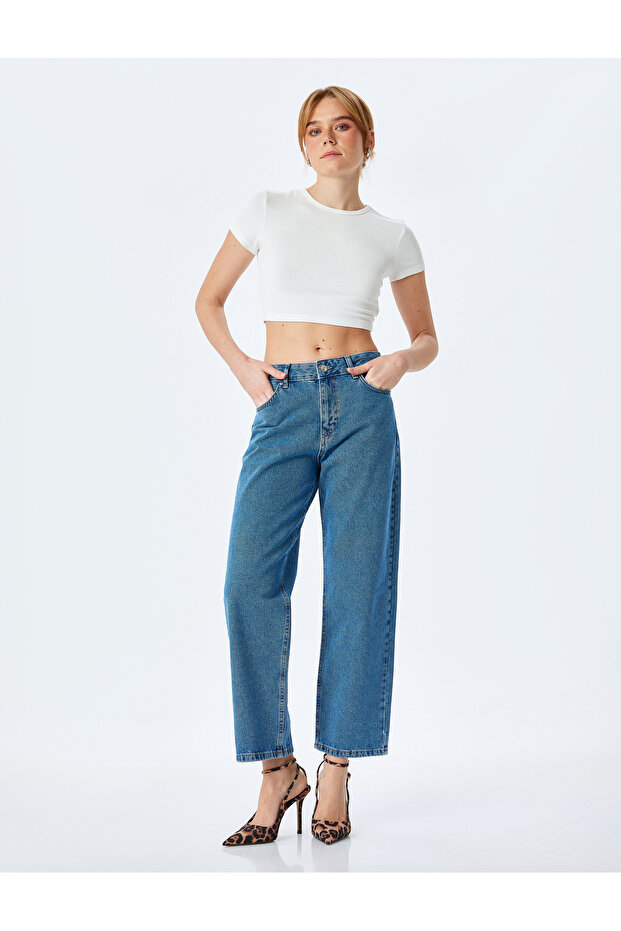 Straight Fit Straight Leg Pocket Denim Trousers - Straight Fit Jeans