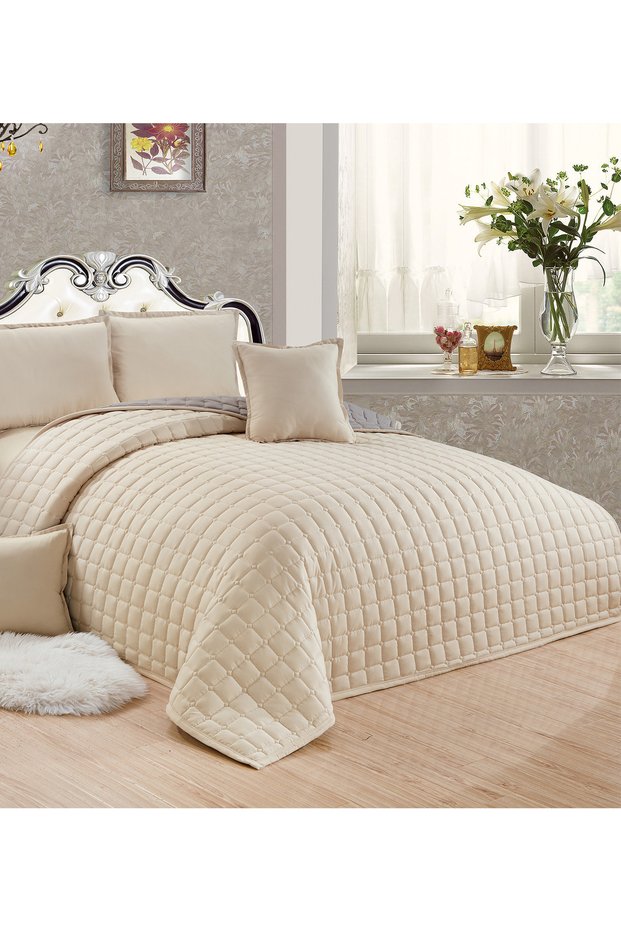 Compressed two-sided Comforter Set Duble Size Tow color, 6 Pieces, King Size
