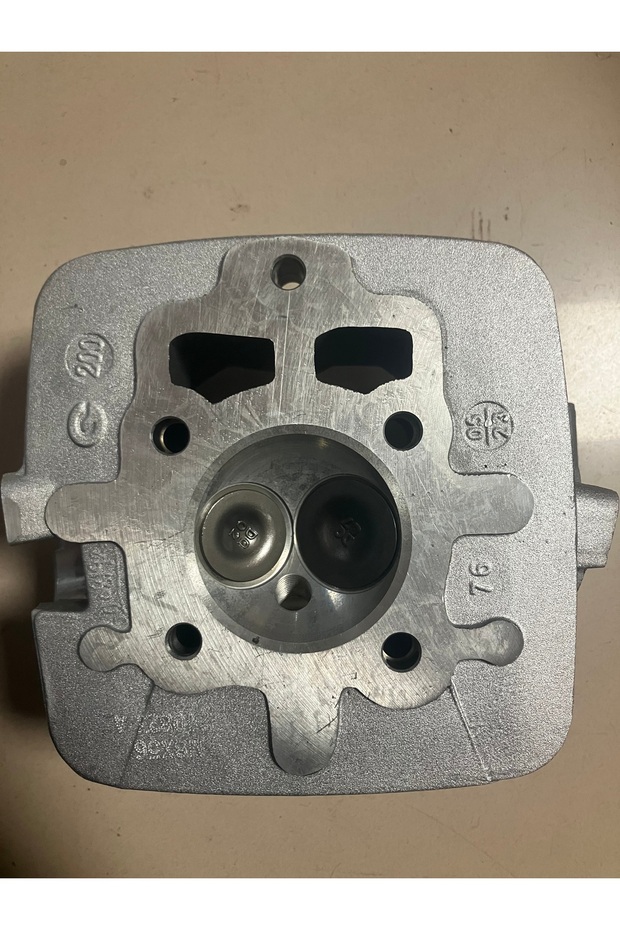 Cg 200 üst kapak - 1