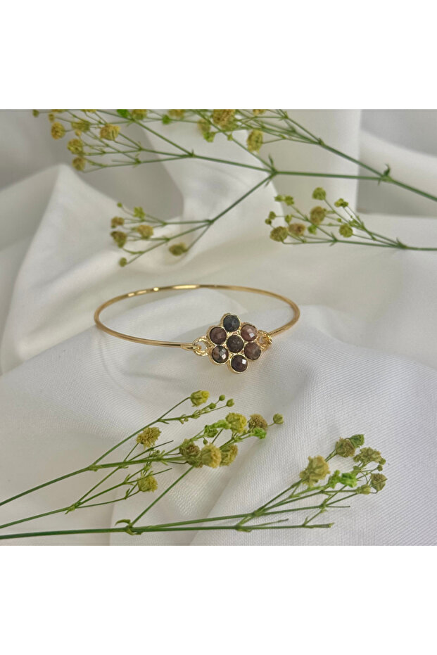 Natural Stone Flower Design Bracelet
