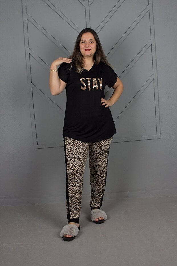 Plus Size Lace-Up V-Neck Pajama Suit
