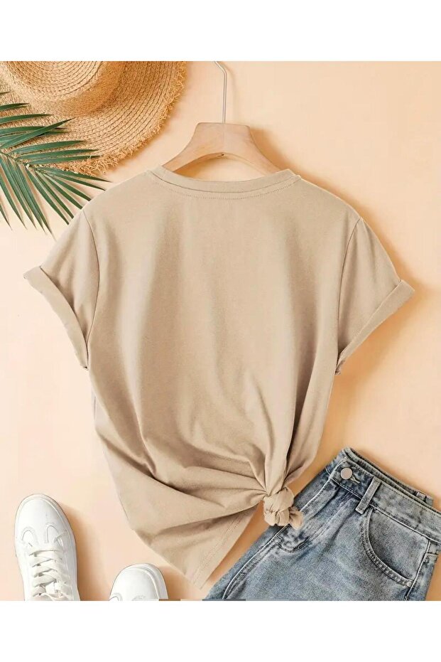 تي شيرت أساسي مطبوع عليه قلب متعدد - 2