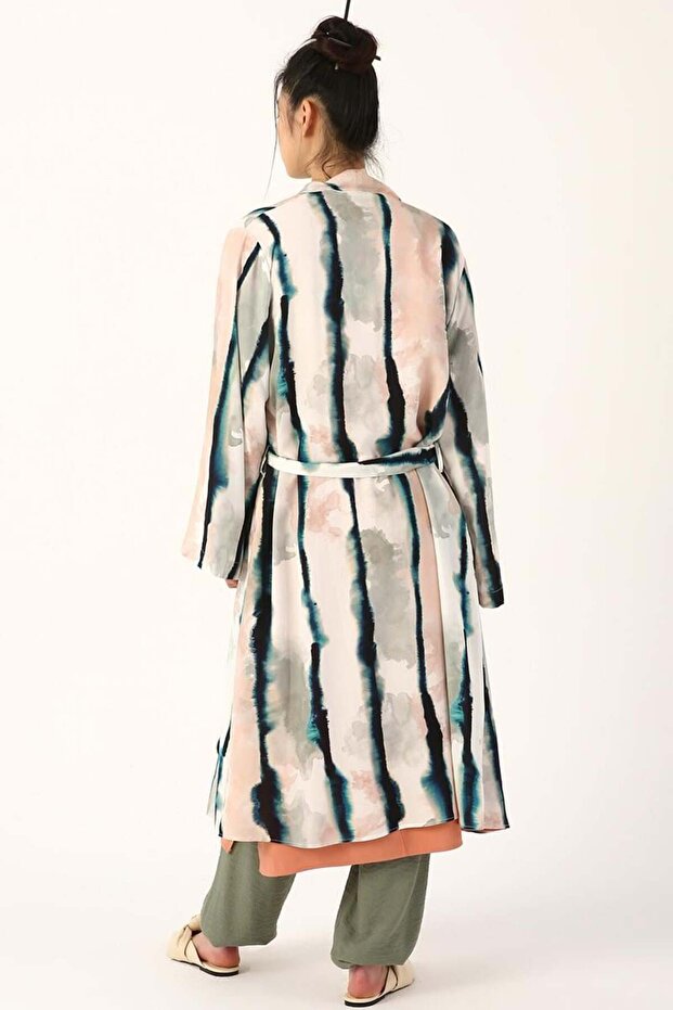 Ecru-Navy-Patterned Kimono - 4