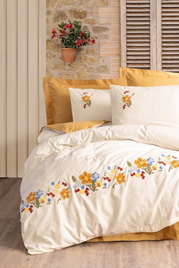 Ranforce Embroidered Double Duvet Cover Set - Pamuya Mustard