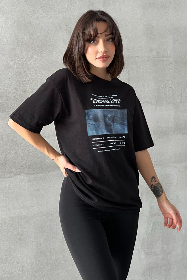 Women's Black Eternal Love Printed Crew Neck Oversize T-Shirt