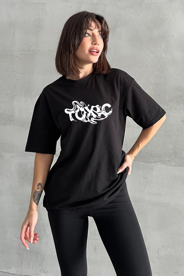 Women's Black Toxic Printed Crew Neck Oversize T-Shirt