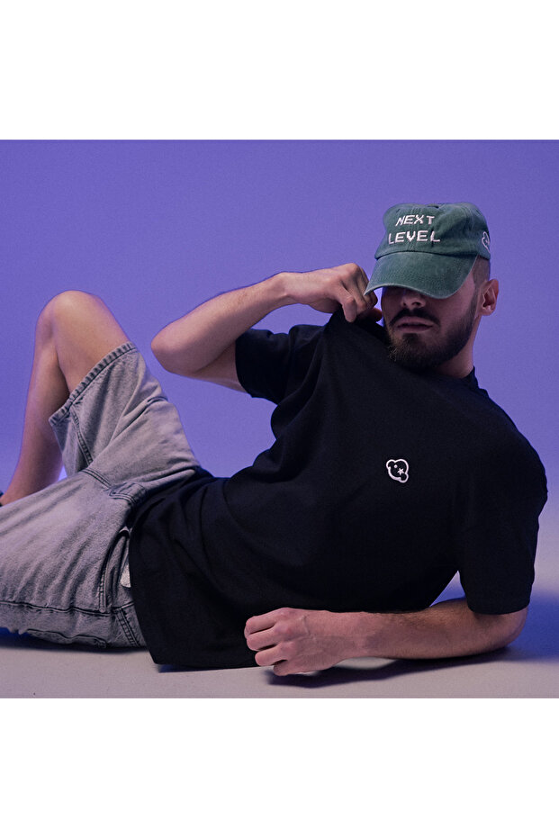 Black Truffle Essential Tee - 4