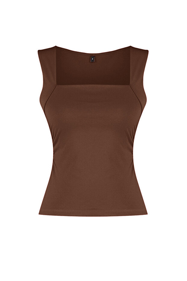 Kahverengi Düz Kare Yaka Askılı Büzgülü Fitted/Vücuda Oturan Esnek Örme Bluz TWOSS24BZ00400 - 6