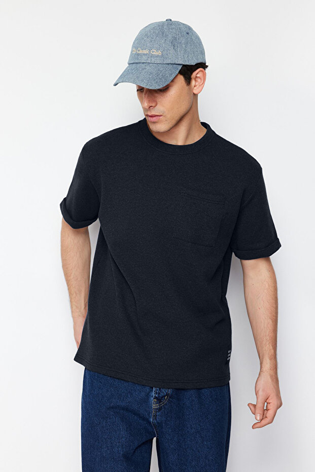 Basic Lacivert Relaxed/Rahat Kesim Dokulu Waffle Cepli Etiketli Kısa Kol T-Shirt TMNSS23TS00077 - 9