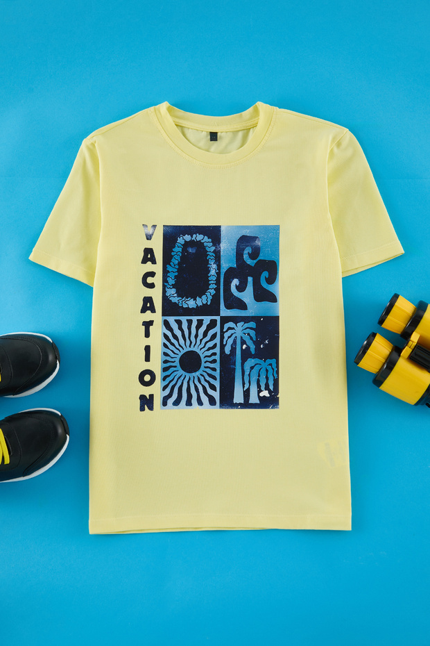 Sarı Erkek Çocuk PamukluSlogan Baskılı Regular/Normal Kalıp Kısa Kol Örme T-Shirt TKDSS25TS00058 - 1