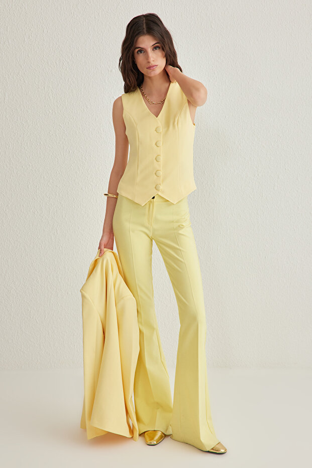 Sarı Fitted Düğmeli Crop Dokuma Yelek TWOSS21YE0009 - 1