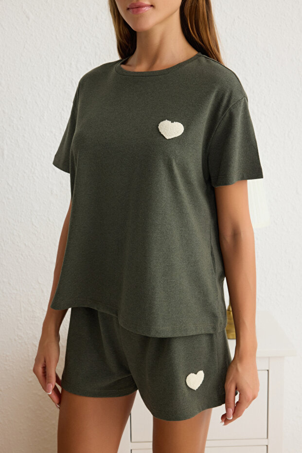 Haki %100 Pamuklu Kalp Patchli Şortlu Örme Pijama Takımı THMSS25PT00155 - 3