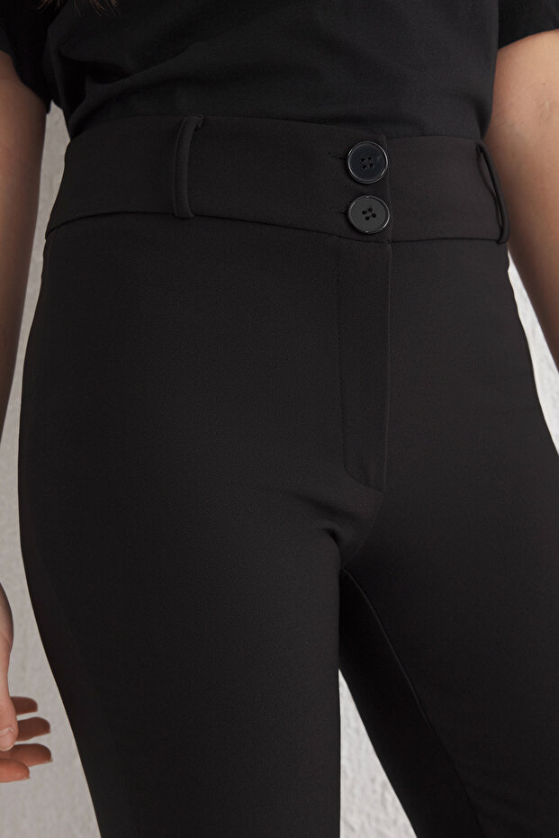 Siyah İspanyol Paça Normal Bel Dokuma Pantolon TWOSS25PL00065 - 5