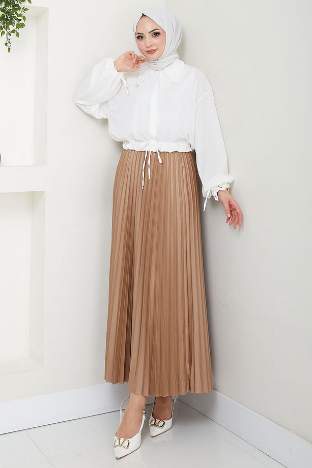 Beli Lastikli Deri Görünümlü Sık Piliseli Etek Camel HM2655 - 2