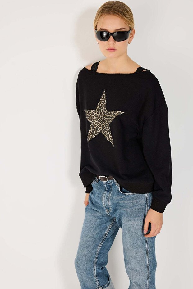 Sweatshirt mit U-Boot-Ausschnitt - 3