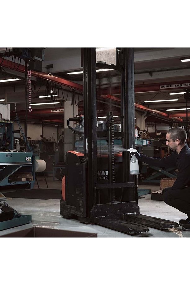 IK HC TR 1 Solvent ve Petrol Türevi Kimyasal Dayanımlı Sprey Şişe 1 Litre - 2