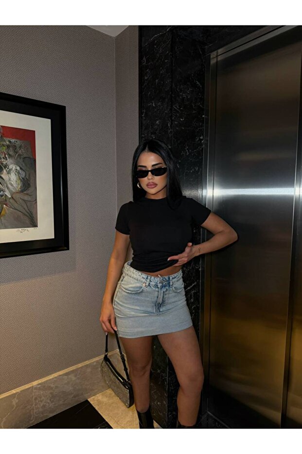 Women's Black Short Sleeve Bodysuit