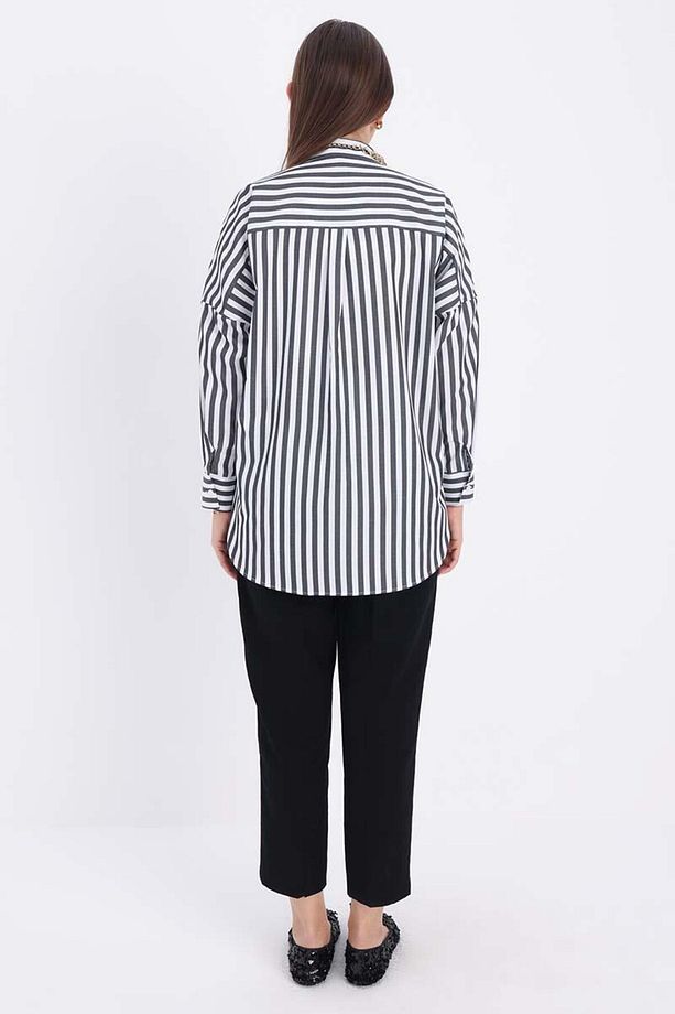 Beyaz-Siyah-Oversize Basic Gömlek - 4