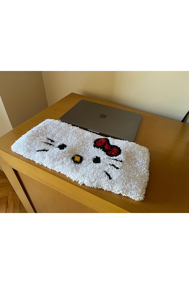 Hello Kitty Halı - Beyaz Klavye Halısı - Tufting El Dokuma Halı - Hobi Halısı - Dirsek Desteği - 1