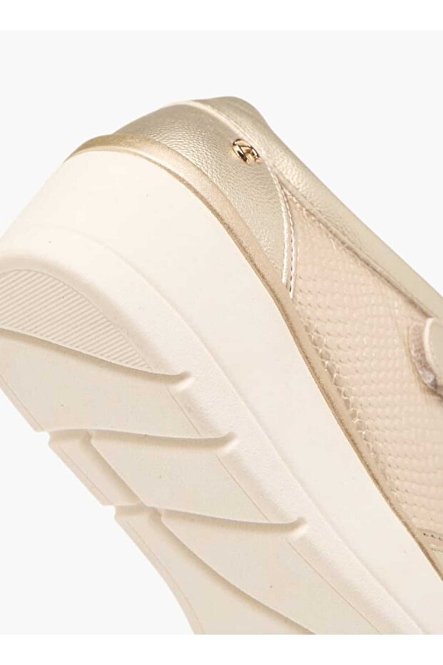 Le Confort Textured Wedge Heel Sneakers with Hook and Loop Closure - 5