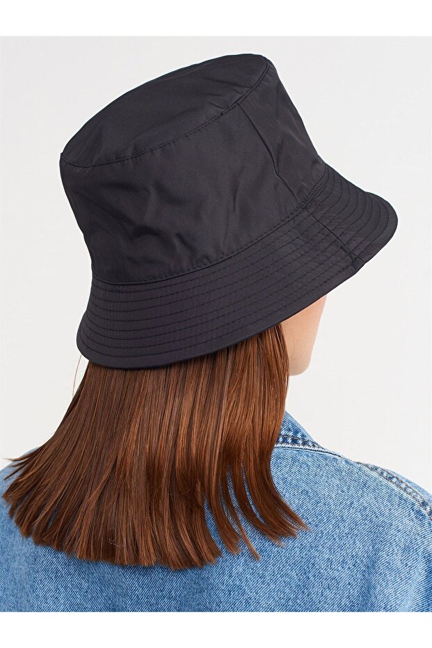 قبعة المطر السوداء المقاومة للماء - 2