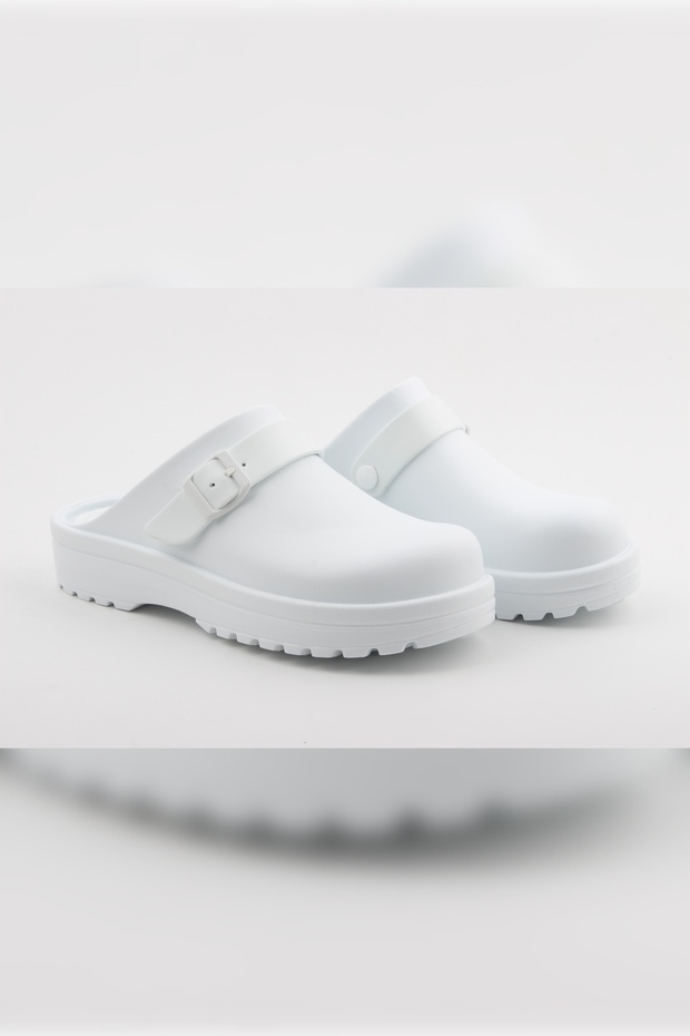 EVA MERDANE SABO - 1