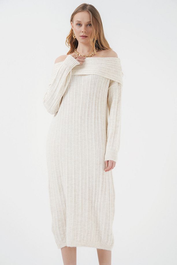 15920 Madonna Yaka Oversize Triko Elbise - Ekru - 4