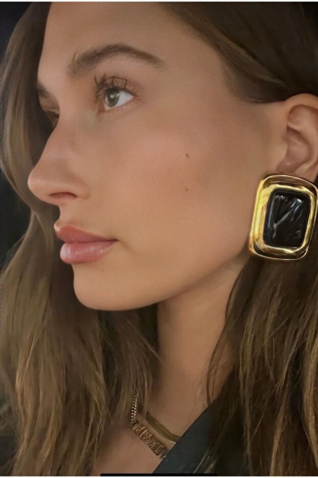 Black Enamel Hear Earrings