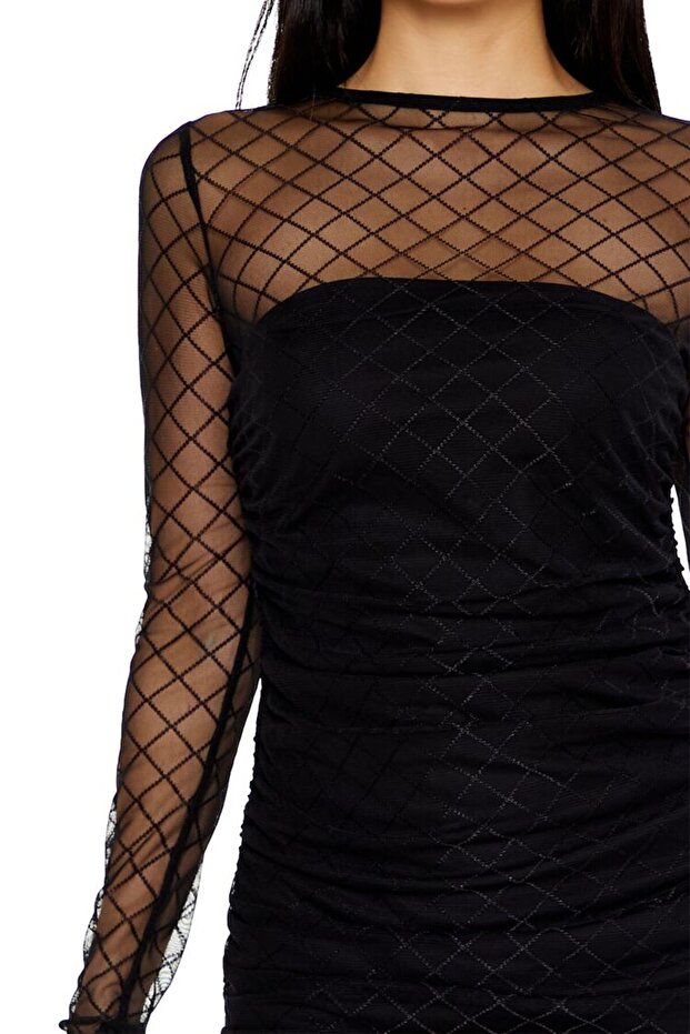 Transparan Detaylı Mini Elbise - 3