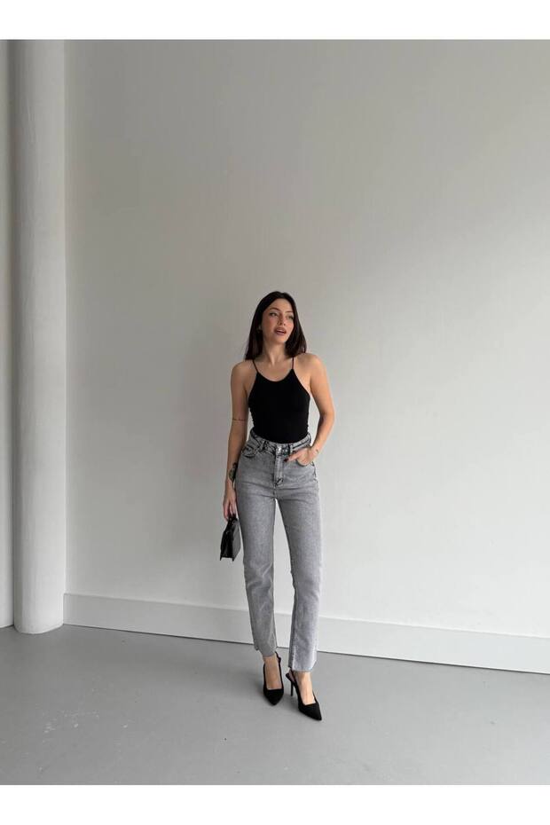 نموذج العلامة التجارية BOYFIT JEANS PANTS