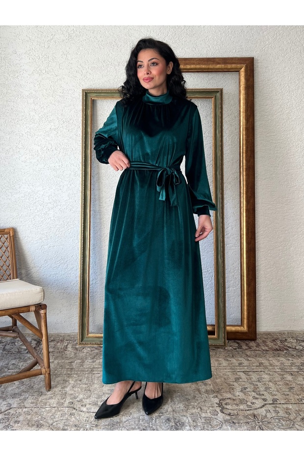 Rochie lungă de catifea verde - 1