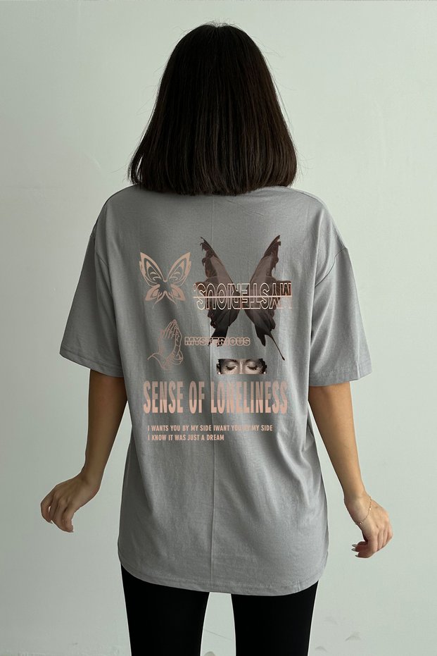 Women's Gray Mysterious Butterfly Printed Crew Neck Oversize T-Shirt