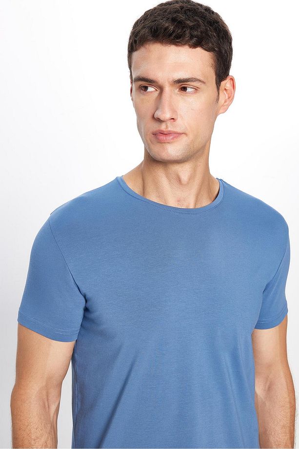 Erkek Slim Fit Dar Kesim Pamuklu Yumuşak Doku Likralı Esnek Kumaş Basic Mavi Bisiklet Yaka Tişört - 3