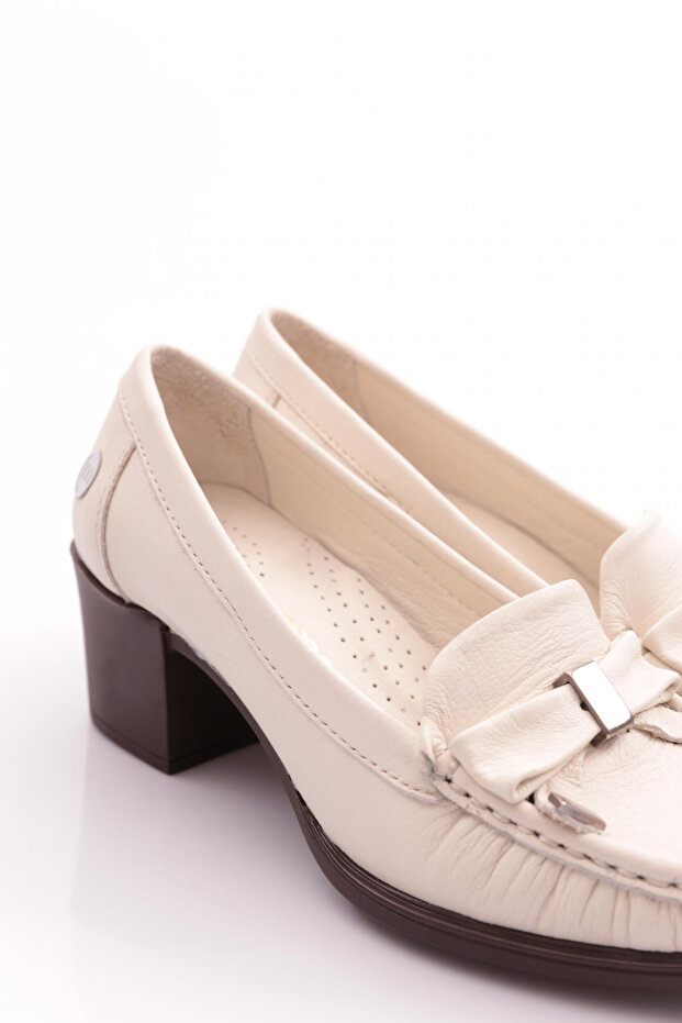 D24ya-680 Kadın Topuklu Deri Ayakkabı - 5