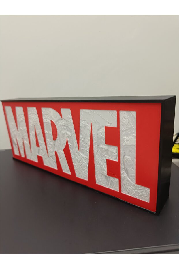 LED ışıklı Marvel - 9