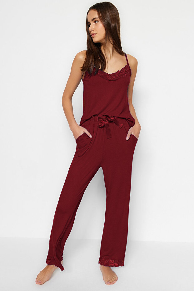 Bordo Dantelli ve Kurdele/Fiyonk Detaylı İp Askılı Viskon Örme Pijama Takımı THMSS20PT0134 - 1