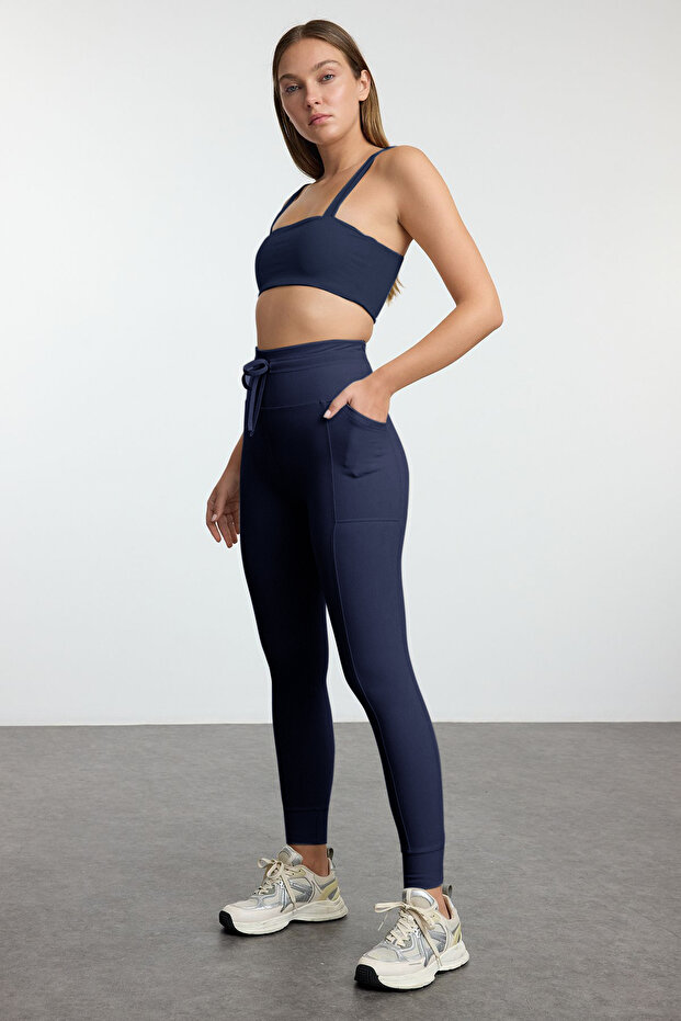 Lacivert Fırçalı Soft Kumaş Cep ve Bağlama Detaylı Tam Boy Örme Spor Tayt THMAW25TY00014 - 2