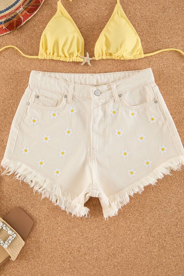 Bej Denim Nakışlı Plaj Mini Yüksek Bel Şort & Bermuda TBESS22SR0392 - 4