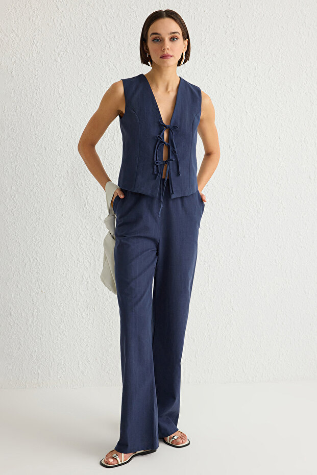 Lacivert Fiyonklu Keten Görünümlü Bluz Ve Wide Leg Pantolon Dokuma Alt-Üst Takım TWOSS25AU00034 - 1