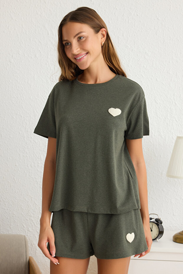 Haki %100 Pamuklu Kalp Patchli Şortlu Örme Pijama Takımı THMSS25PT00155 - 2