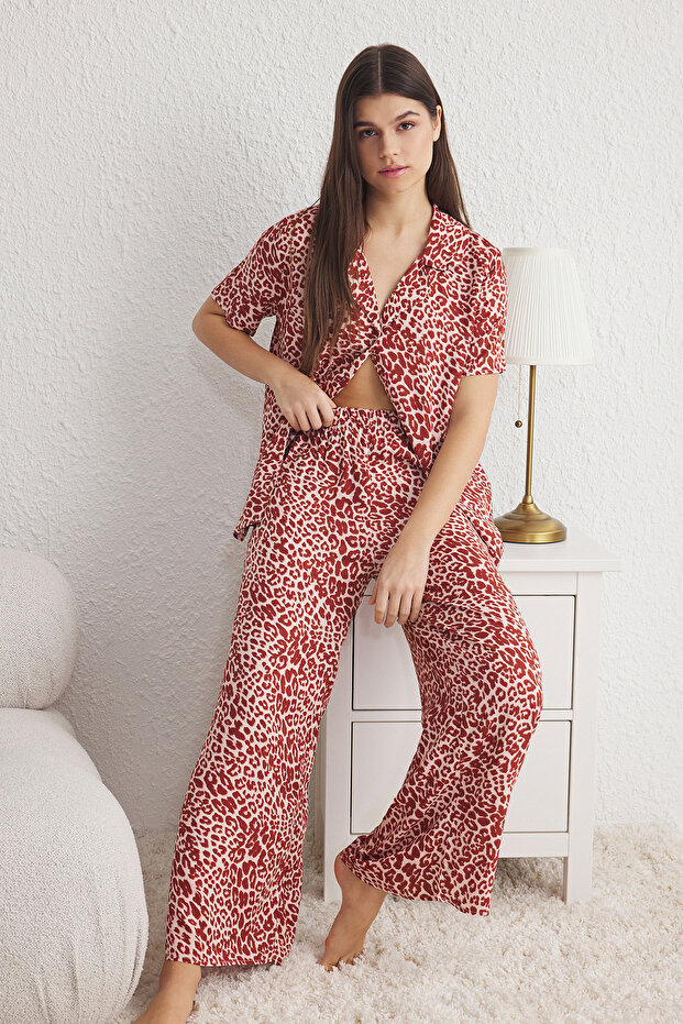 Çok Renkli Leopar Desenli Viskon Dokuma Pijama Takımı THMSS25PT00030 - 1