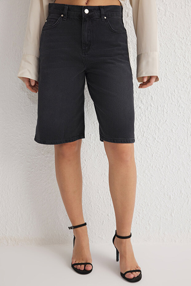 Siyah Yüksek Bel Denim Bermuda TWOSS25SR00017 - 3
