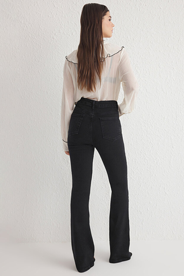 Siyah Yüksek Bel Orta Esnek Flare İspanyol Paça Jeans TWOSS25JE00109 - 5
